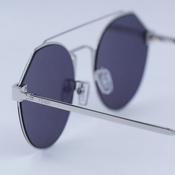 Fendi FE40060U 16X FENDI SKY Sunglasses Silver Round Frame, Blue Lenses - Picture 9 of 11